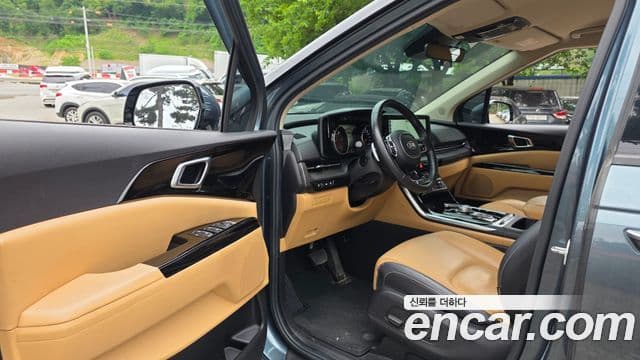 Kia Carnival 2020 — Фото 10/20