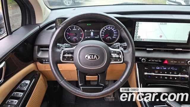 Kia Carnival 2020 — Фото 13/20