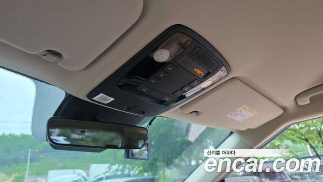 Kia Carnival 2020 — Фото 17/20