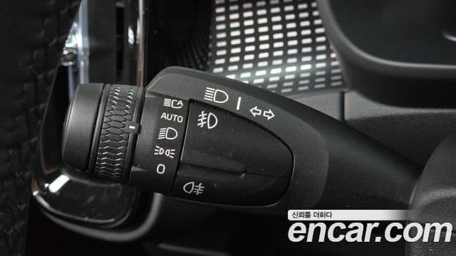Volvo XC40 2025 — Şəkil 14/20