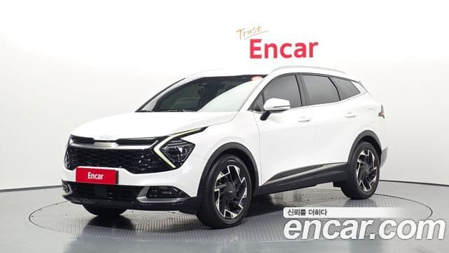 Kia Sportage 2023 — Фото 1/20