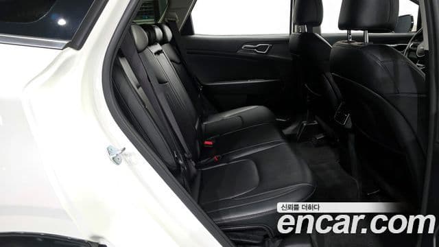 Kia Sportage 2023 — Фото 12/20