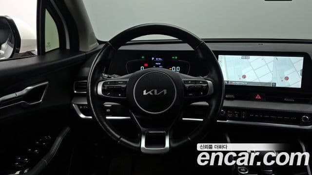 Kia Sportage 2023 — Фото 13/20