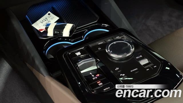 BMW 5 Series 2025 — ფოტო 9/20