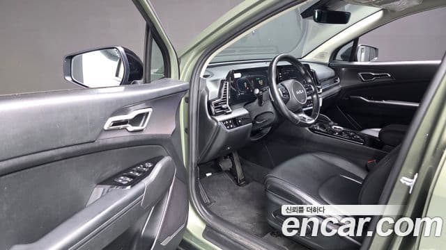 Kia Sportage 2023 — Фото 10/20