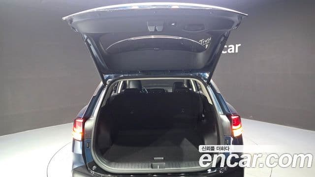 Kia Sportage 2023 — Şəkil 6/32