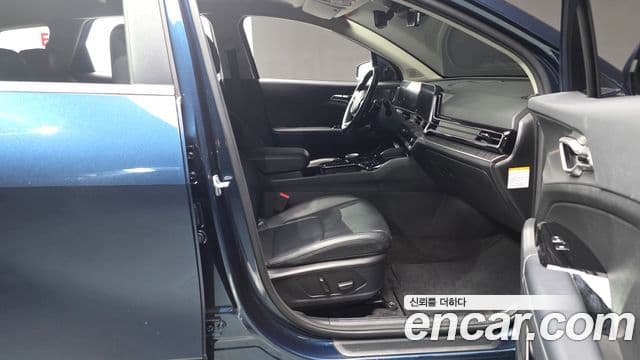 Kia Sportage 2023 — Şəkil 28/32
