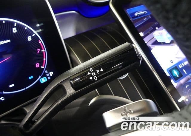 Mercedes-Benz GLC-Class 2024 — ფოტო 8/20