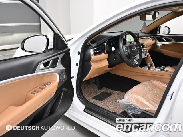 Genesis G70 2023 — ფოტო 10/20