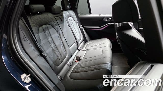 BMW X5 2025 — Photo 25/32