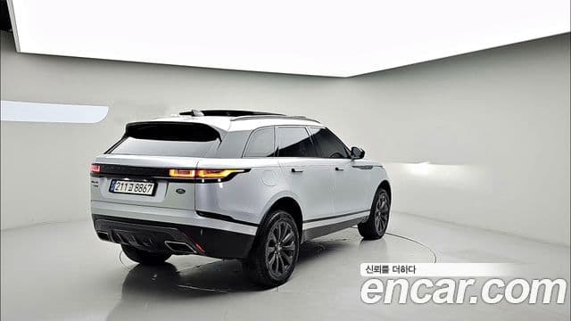 Land Rover Range Rover Velar 2019 — ფოტო 1/20