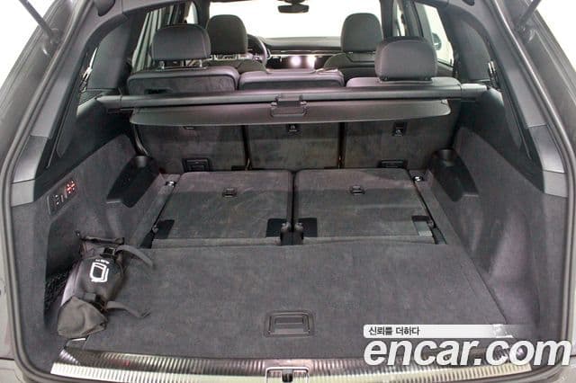 Audi Q7 2025 — Şəkil 19/20