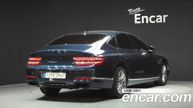 Genesis Electrified G80 2021 — Şəkil 2/20