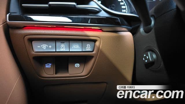 Genesis Electrified G80 2021 — Şəkil 17/20