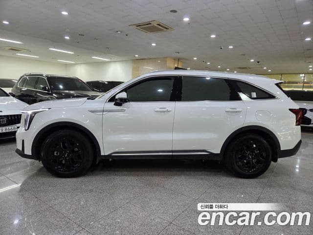 Kia Sorento 2024 — Photo 8/20