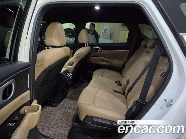 Kia Sorento 2024 — Photo 1/20