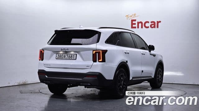 Kia Sorento 2024 — ფოტო 2/20