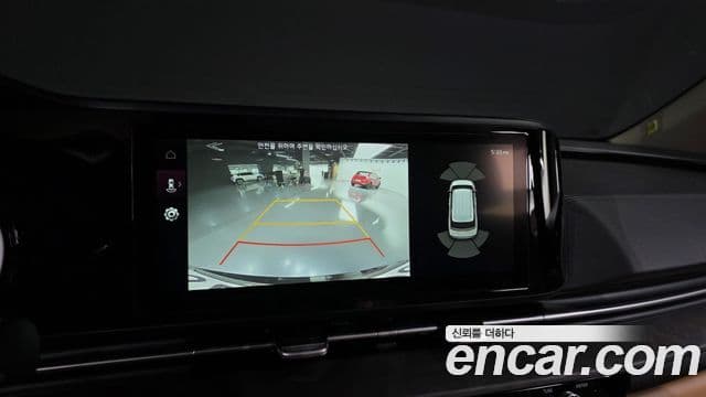 Kia Carnival 2022 — Şəkil 17/20