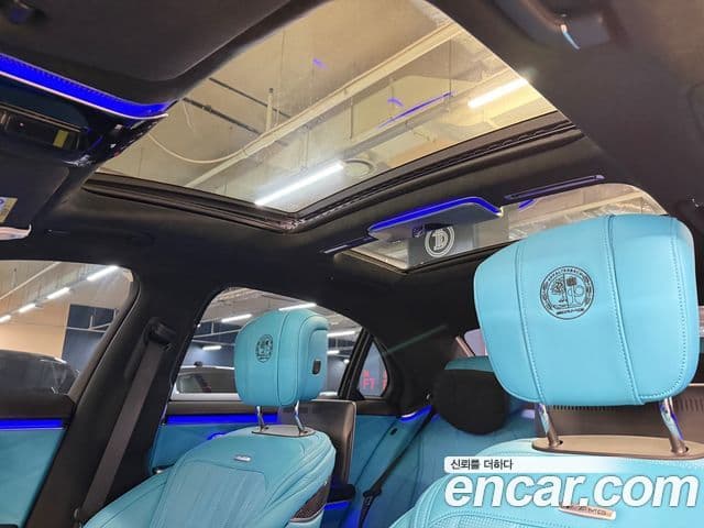 Mercedes-Benz S-Class 2024 — ფოტო 16/20