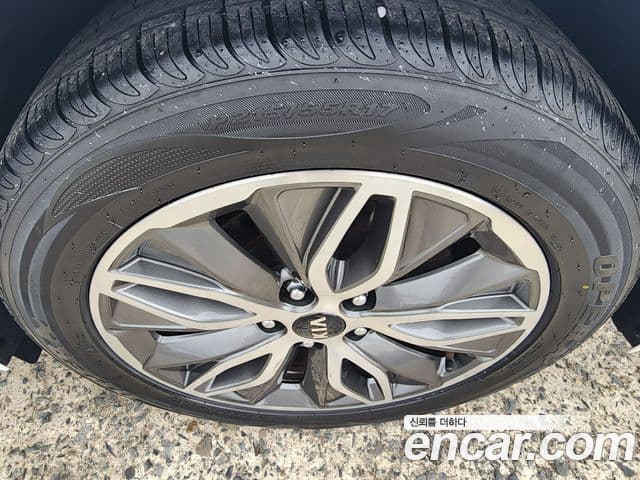 Kia K5 2020 — ფოტო 5/20
