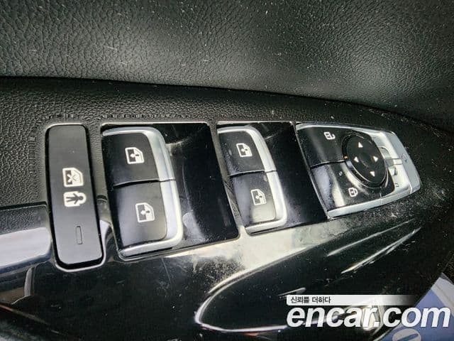 Kia K5 2020 — ფოტო 9/20