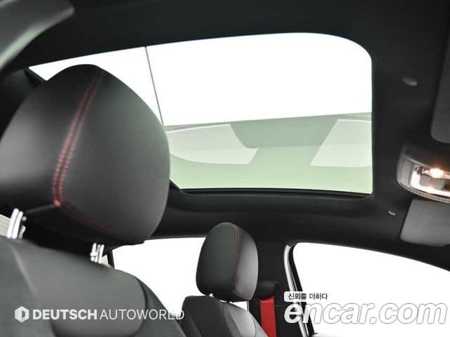 Mercedes-Benz A-Class 2024 — ფოტო 17/20