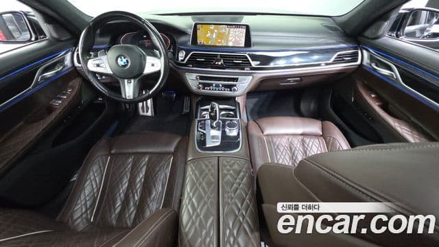 BMW 7 Series 2021 — Фото 7/20