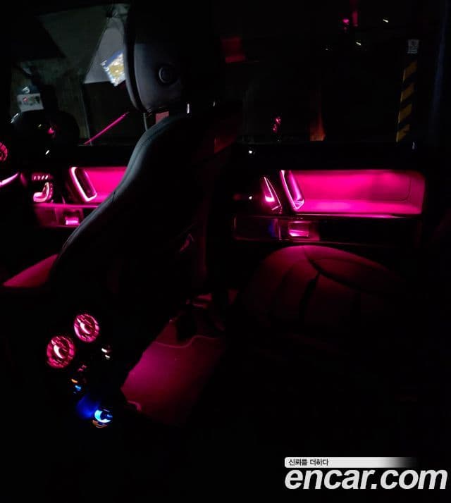 Mercedes-Benz G-Class 2024 — ფოტო 13/17