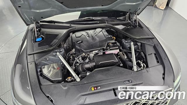 Genesis Electrified G80 2025 — Şəkil 6/20