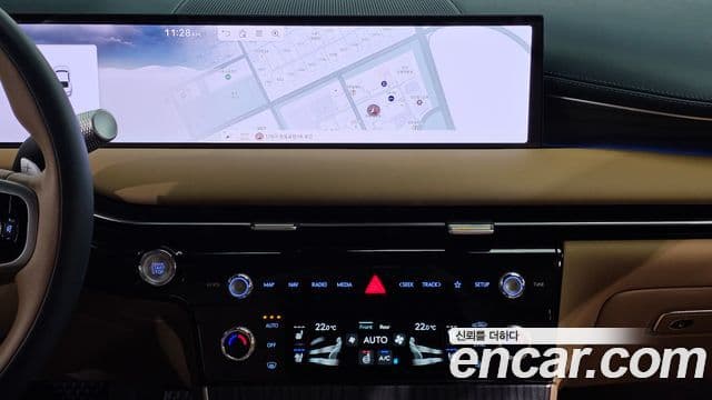 Genesis Electrified G80 2025 — Şəkil 13/20