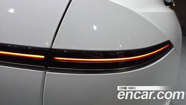 Hyundai Grandeur Hybrid 2022 — Photo 31/34