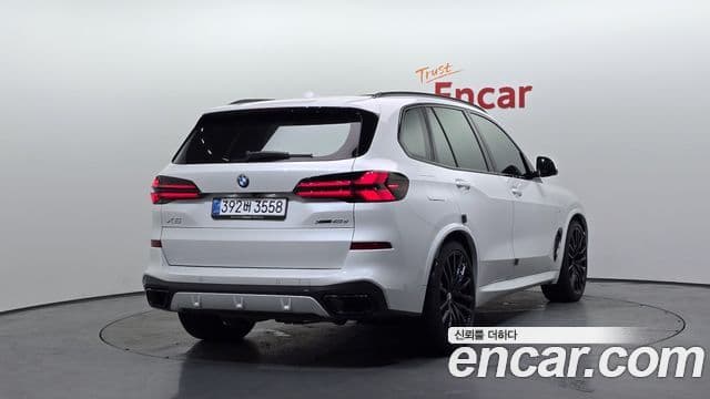 BMW X5 2025 — ფოტო 16/36