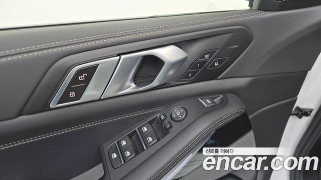 BMW X5 2025 — ფოტო 29/36