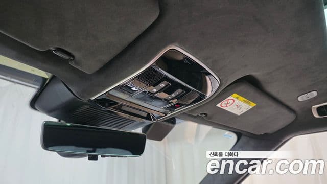 Land Rover Range Rover Sport 2025 — Photo 2/35