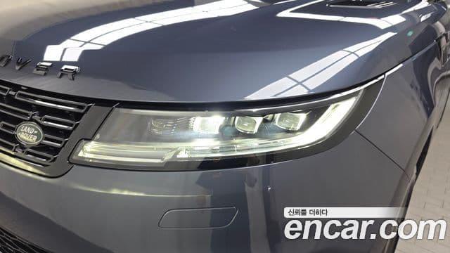 Land Rover Range Rover Sport 2025 — Photo 29/35