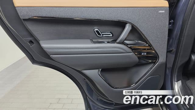 Land Rover Range Rover Sport 2025 — Photo 6/35