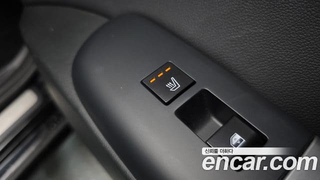 Hyundai Grandeur 2023 — ფოტო 18/20