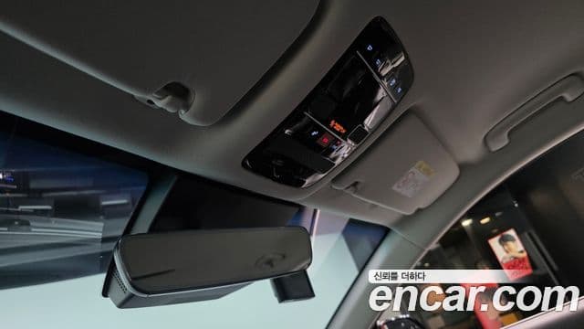 Hyundai Grandeur 2023 — ფოტო 19/20