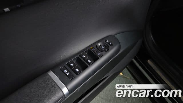 Hyundai Grandeur Hybrid 2023 — Şəkil 22/32