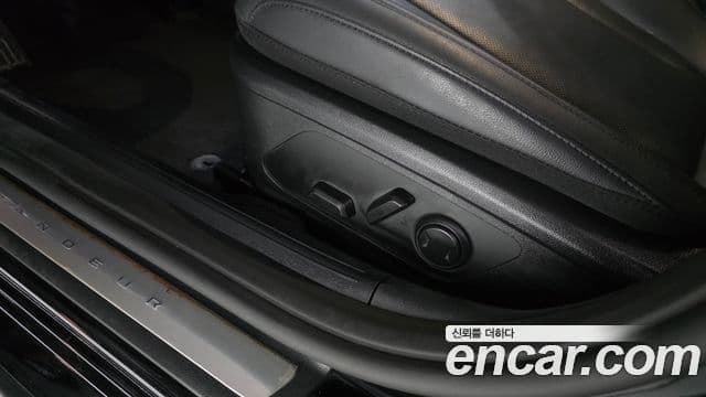 Hyundai Grandeur Hybrid 2023 — Şəkil 15/32