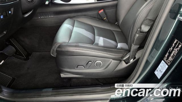 Genesis GV70 2021 — Şəkil 19/20