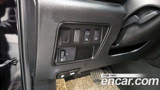 Renault Samsung QM6 2019 — Şəkil 11/35