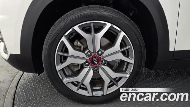 Kia Seltos 2020 — Şəkil 4/20