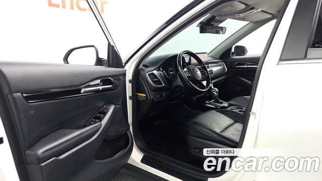 Kia Seltos 2020 — Şəkil 8/20