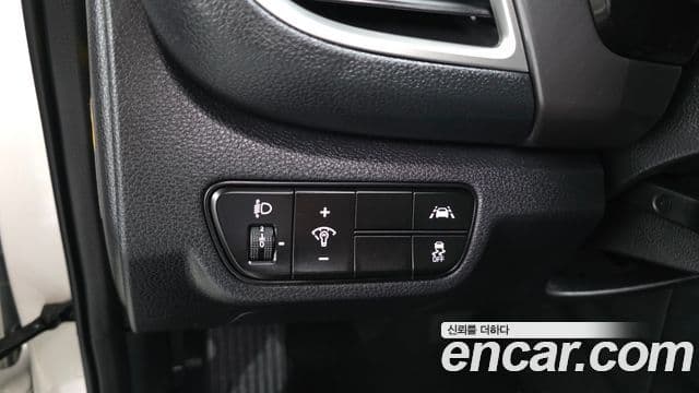 Kia Seltos 2020 — Şəkil 17/20