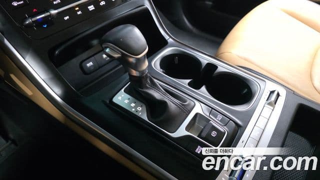Kia Carnival 2023 — Фото 9/20