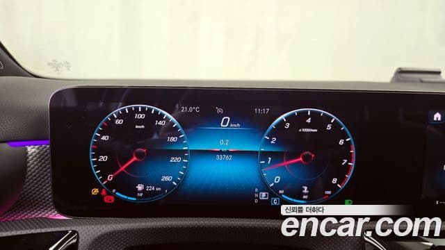 Mercedes-Benz A-Class 2021 — ფოტო 7/20