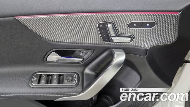 Mercedes-Benz A-Class 2021 — ფოტო 1/34