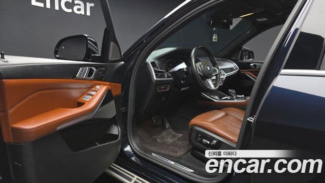 BMW X7 2021 — Şəkil 10/20