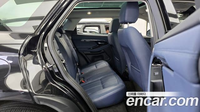 Land Rover Range Rover Evoque 2020 — ფოტო 11/20